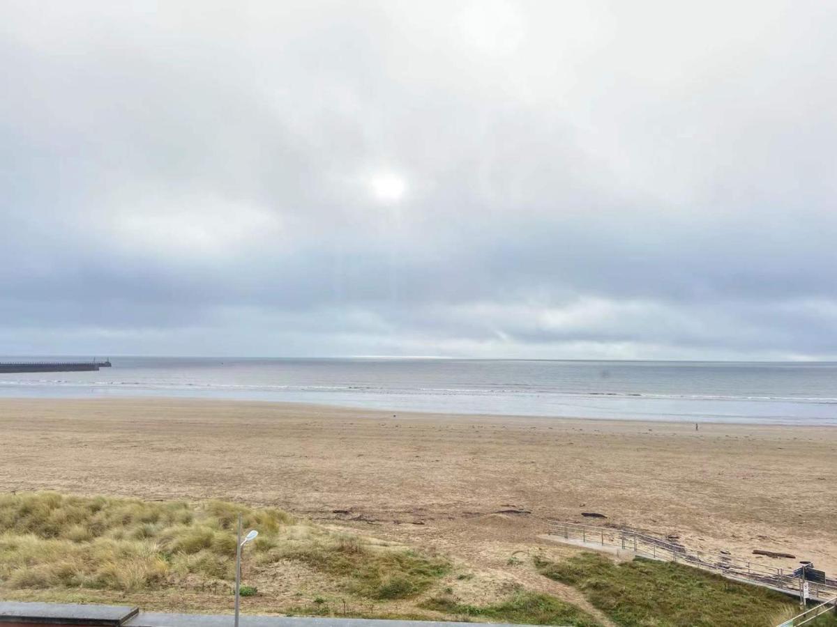 Lovely 2-Bedrooms Apartment Step To The Beach Swansea Dış mekan fotoğraf